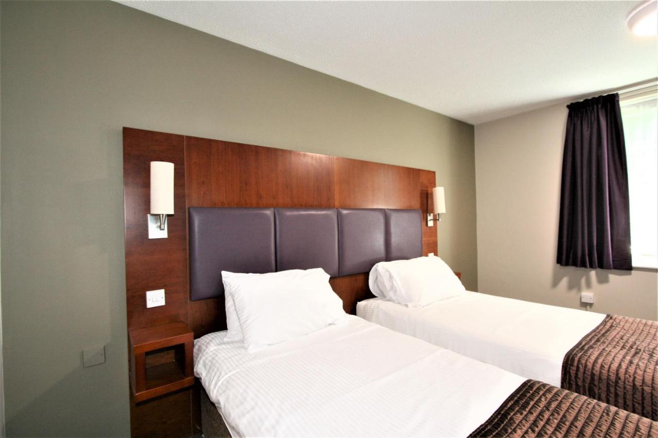 The Oakwood Hotel By Roomsbooked Gloucester Kültér fotó