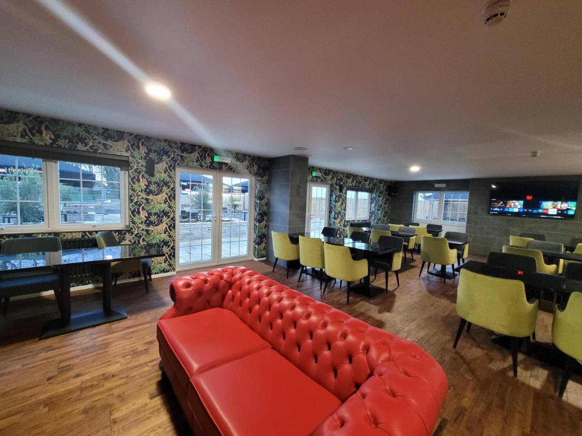 The Oakwood Hotel By Roomsbooked Gloucester Kültér fotó